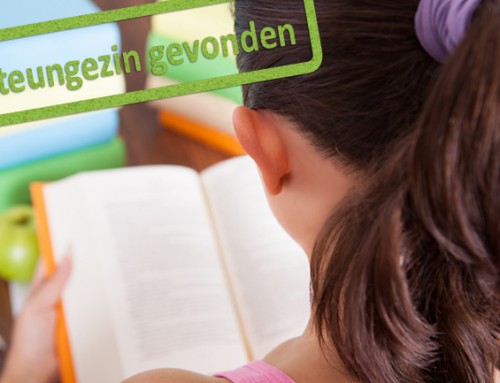 Wie helpt deze lieve meid (9) met lezen?