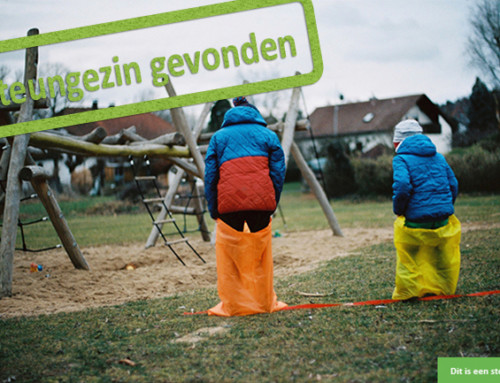 Zet jij de deur open voor deze vrolijke meid en haar broertje?
