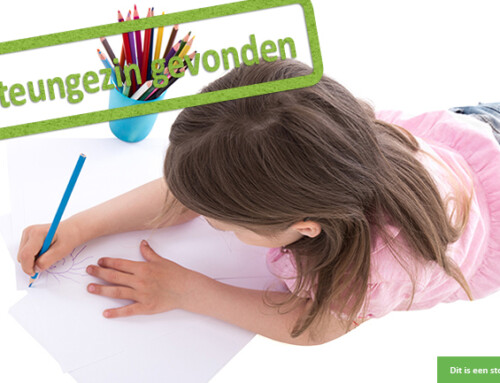 Bij wie mag dit meisje na schooltijd kleuren?
