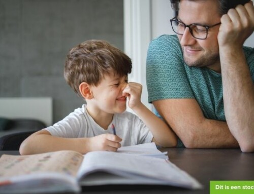 Geef jij dit vrolijke ventje wat extra aandacht?