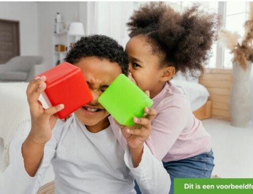 Mogen deze schattige broer en zus bij jullie spelen?